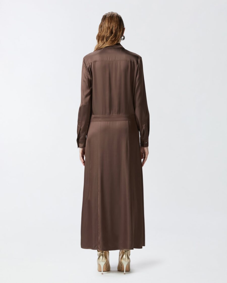 Abito lungo a camicia in satin - immagine 5