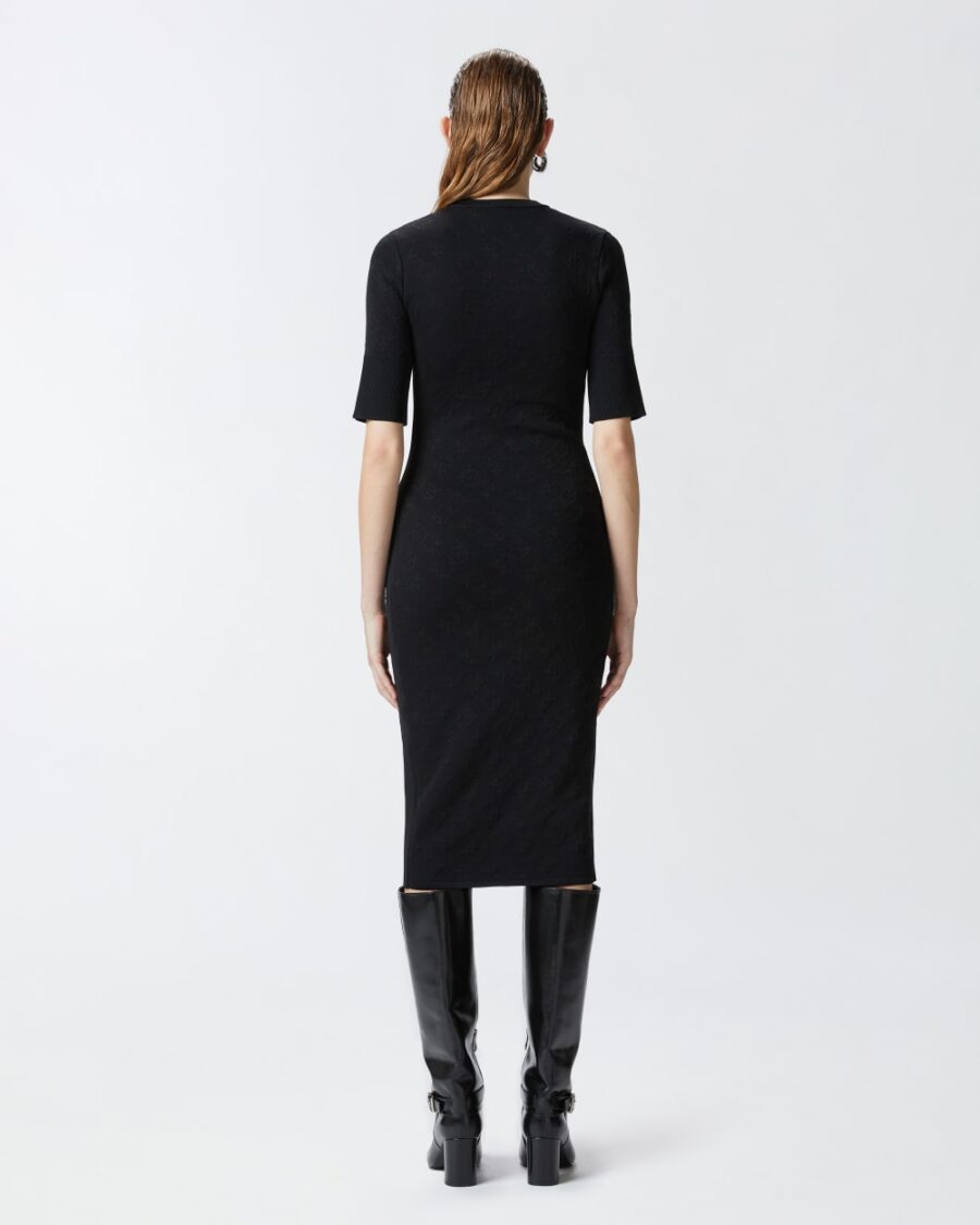 Abito midi aderente in maglia - immagine 5