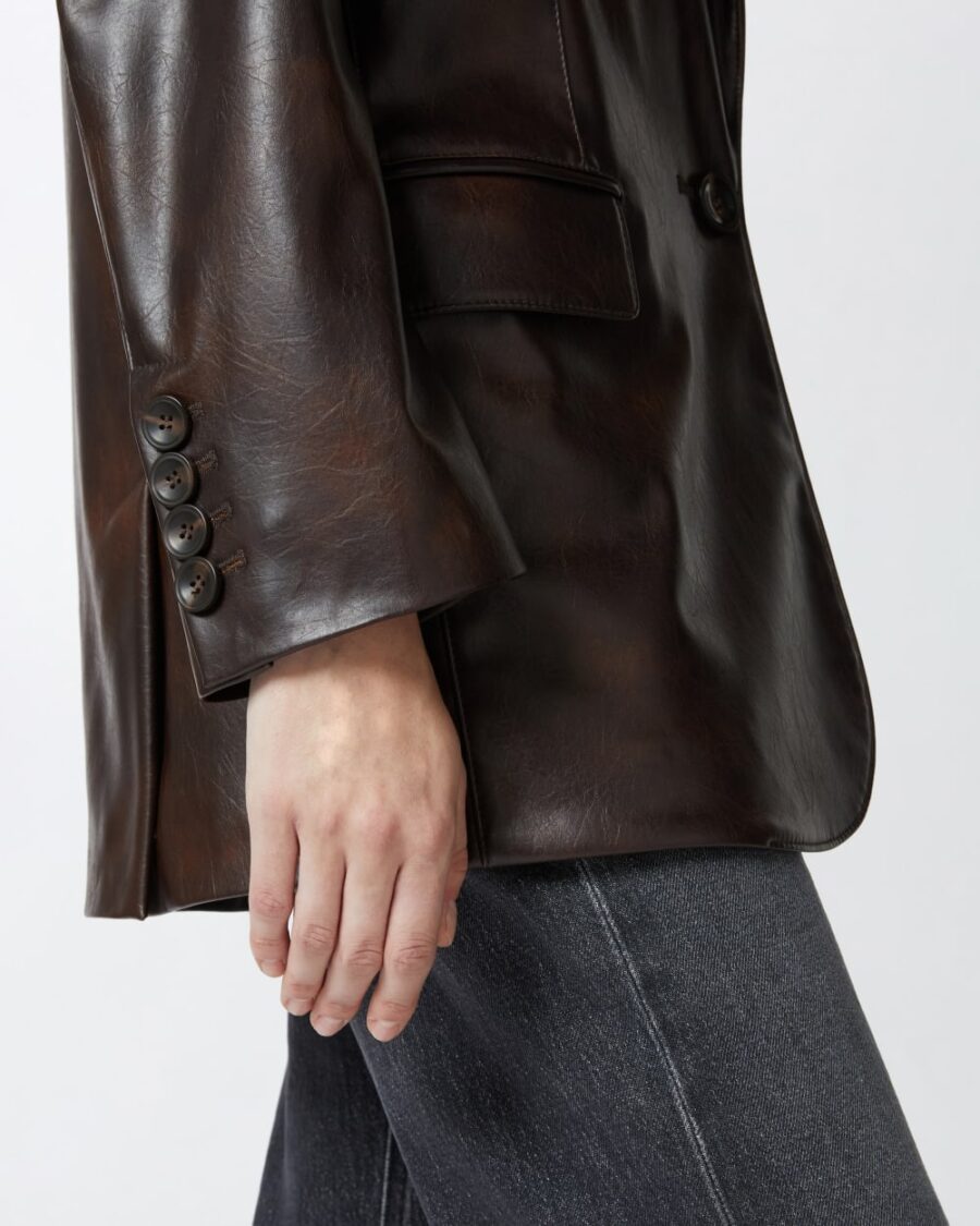 Blazer classico tessuto effetto pelle - immagine 6
