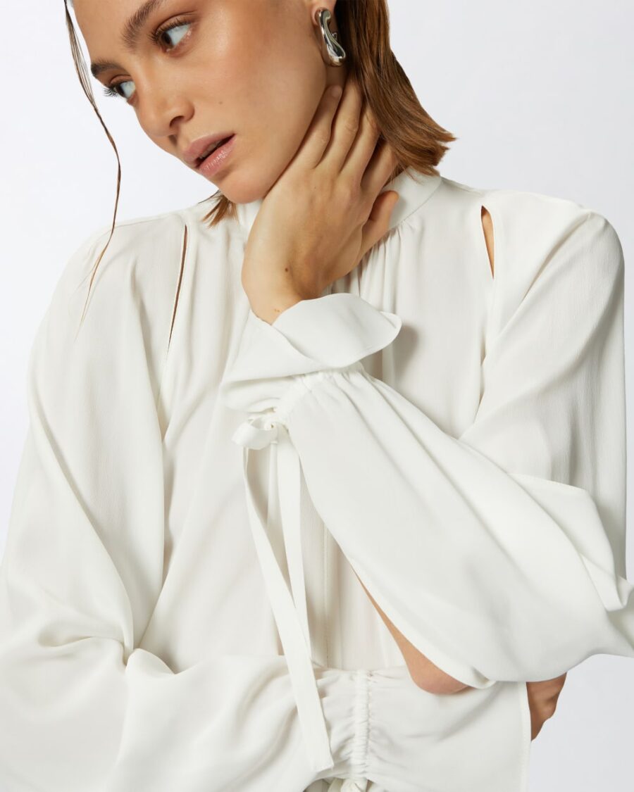 Silk-blend blouse with ruffled sleeves - Image 7