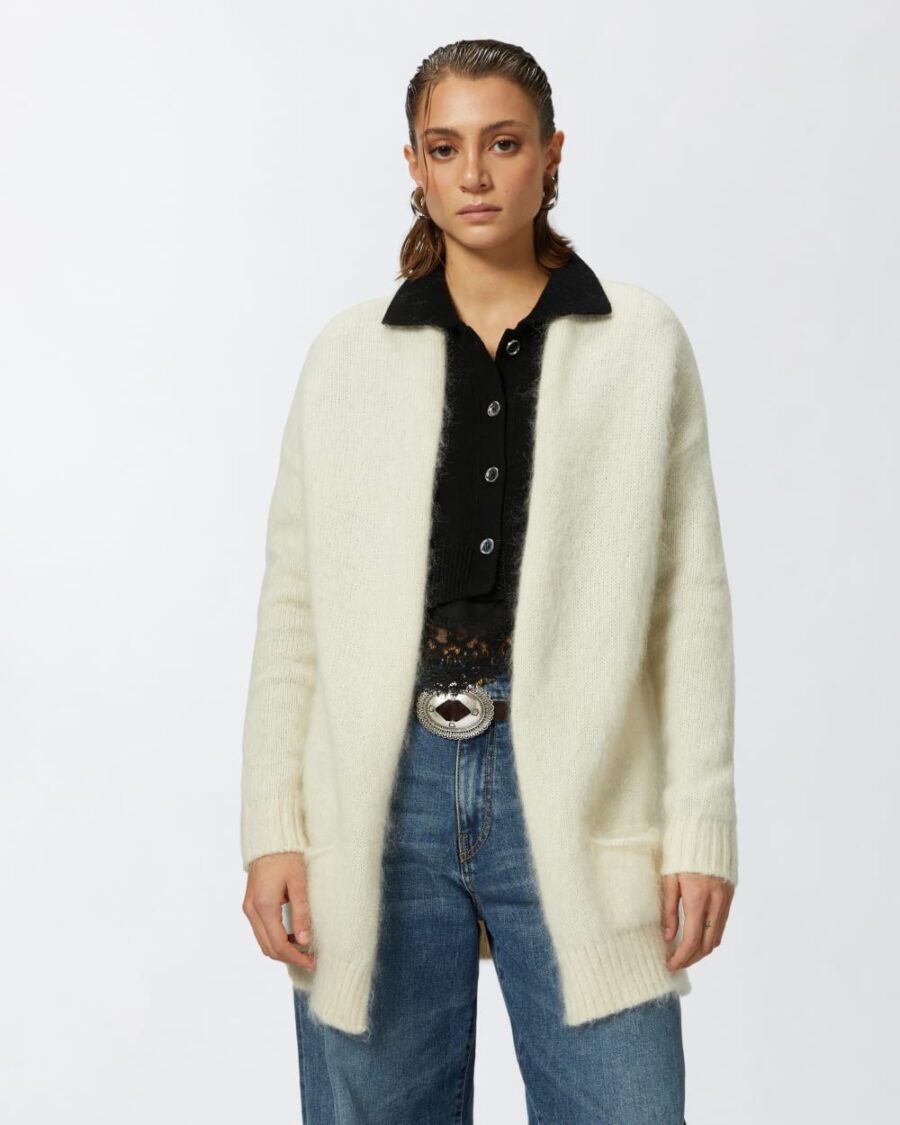 Cardigan morbido in cachemire e mohair con tasche bianco meringa