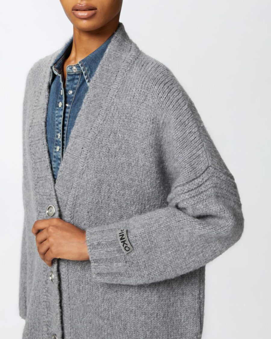 Cardigan oversize scollo a V e bottoni - immagine 6