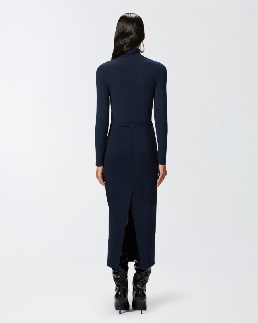 Long pencil skirt with slit - Image 5