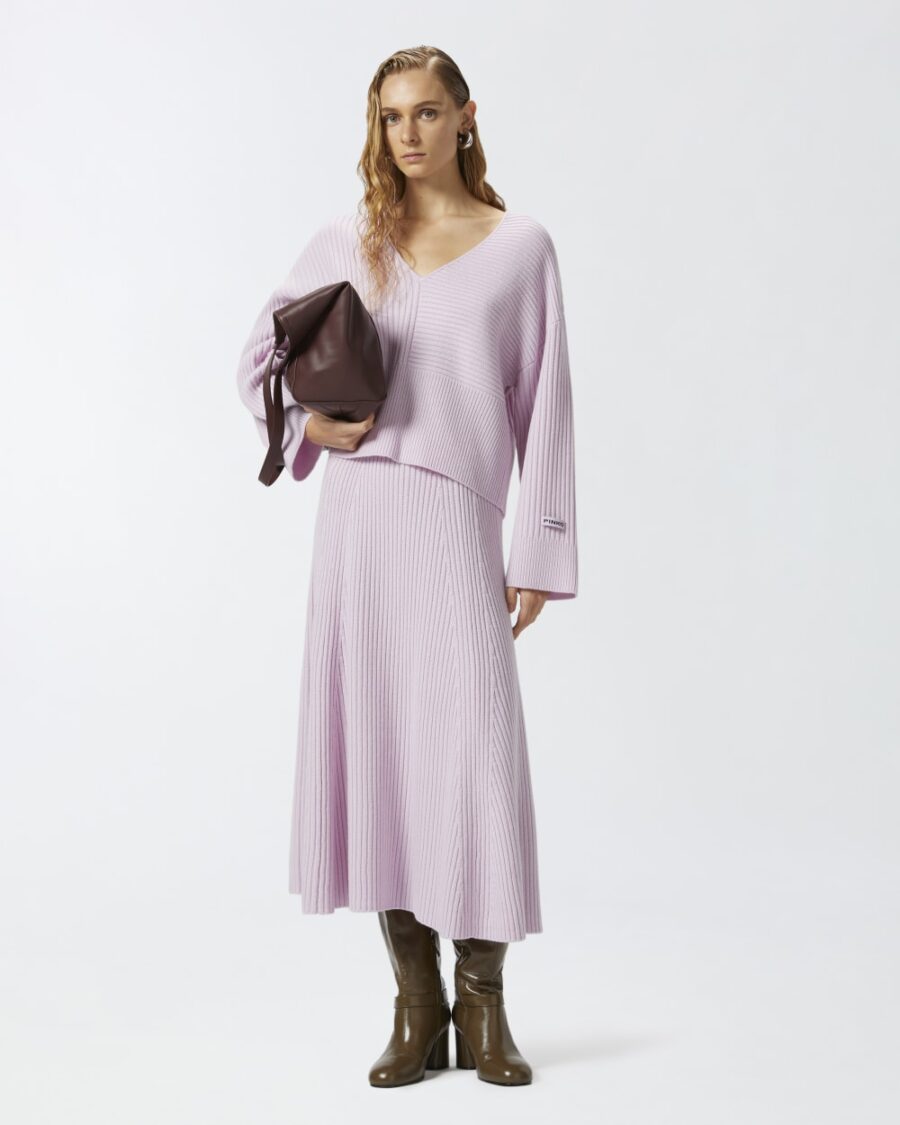Gonna svasata in maglia misto cachemire a coste lilla e orchidea seduc.