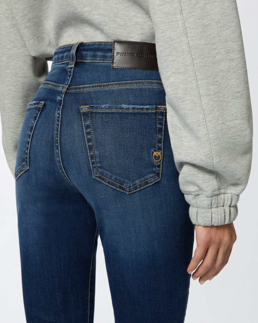Jeans aderenti in denim blue stretch - immagine 6