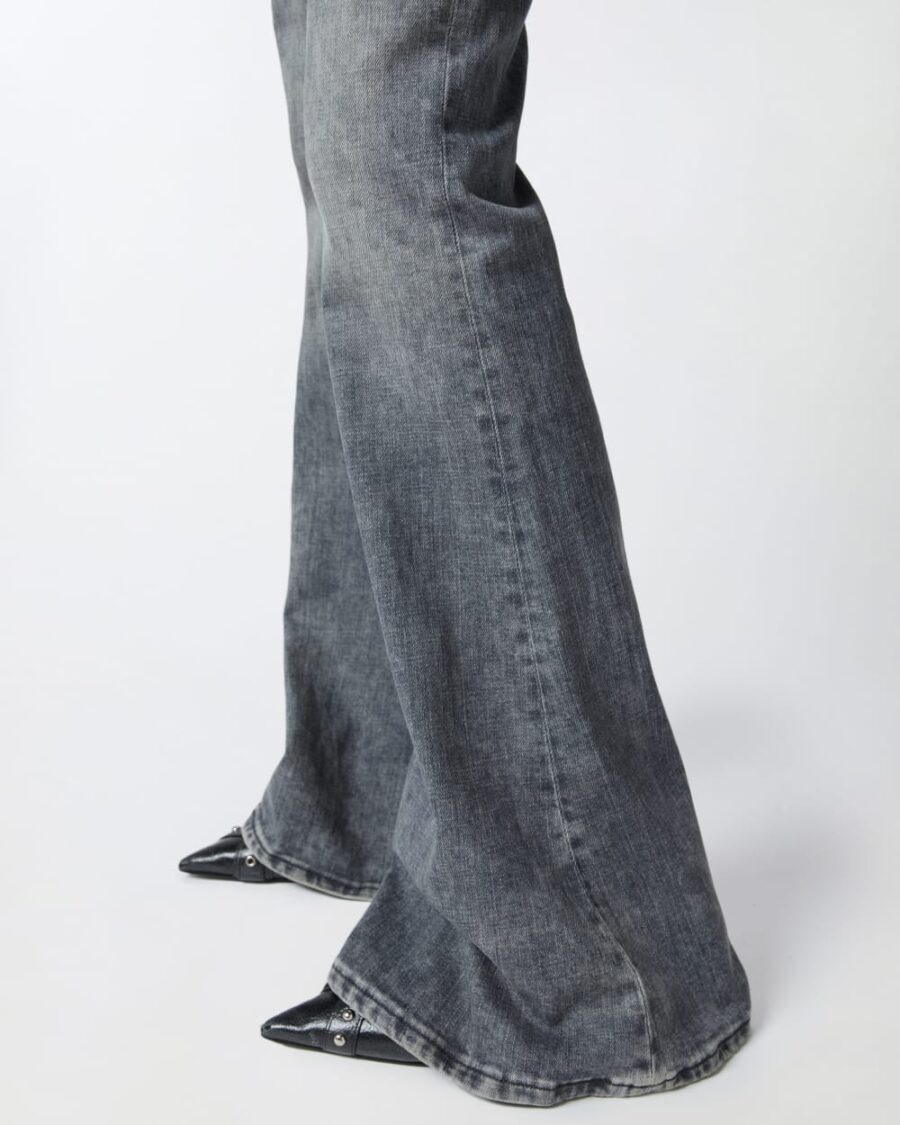 Flared grey denim jeans - Image 6