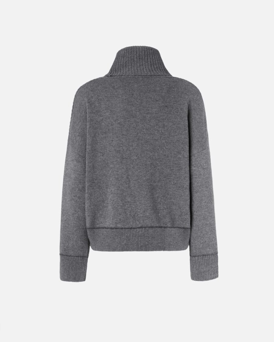 Fine wool and cashmere turtleneck jumper - Image 2