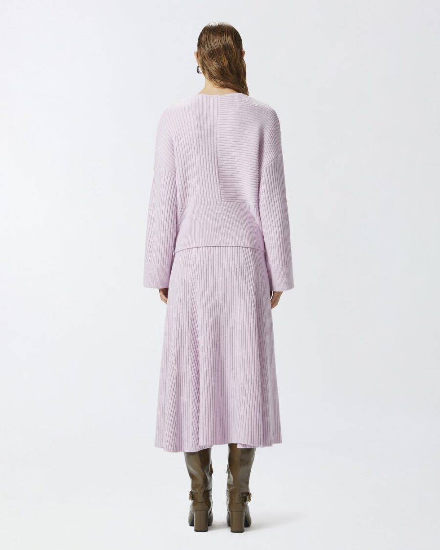 Wool and cashmere V-neck ribbed sweater - Image 5