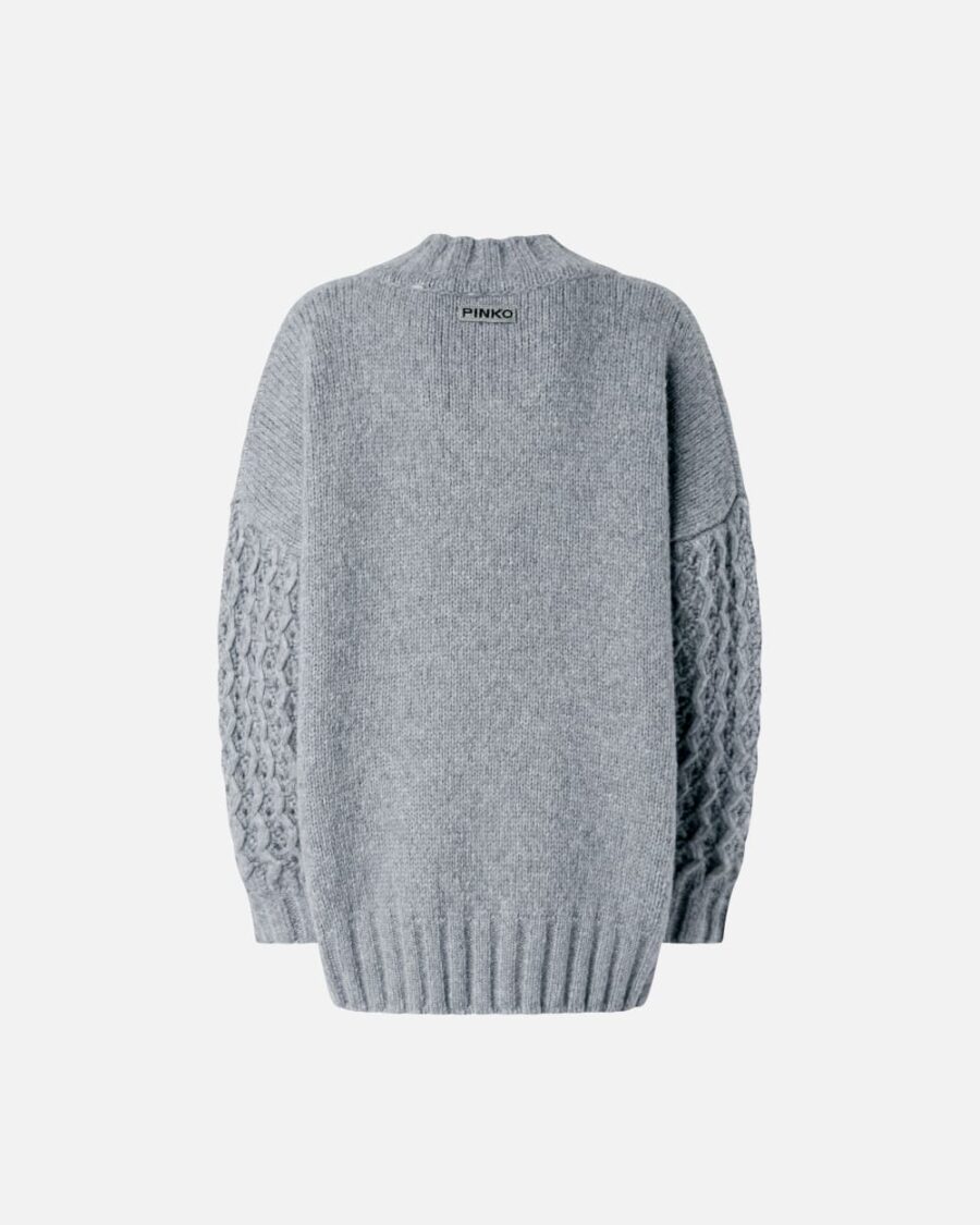 Maxi pullover lungo in filato leggerissimo traforato - immagine 2