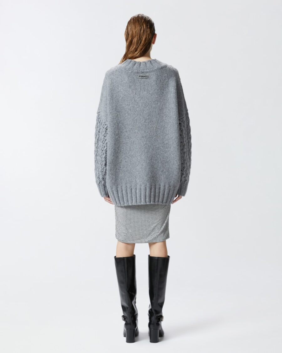 Maxi pullover lungo in filato leggerissimo traforato - immagine 5