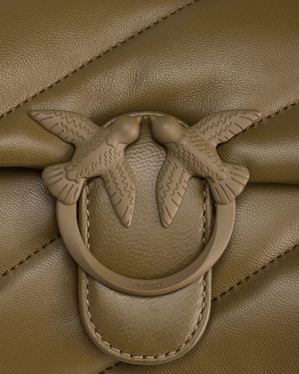 Mini Love Bag Puff in nappa color block - immagine 3