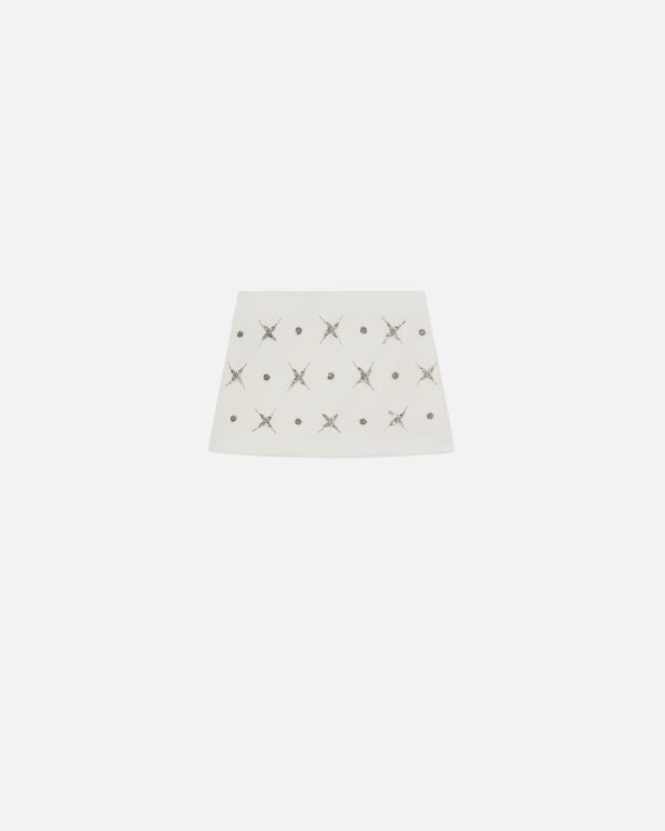 Minigonna aderente con ricamo shiny bianco e biancaneve