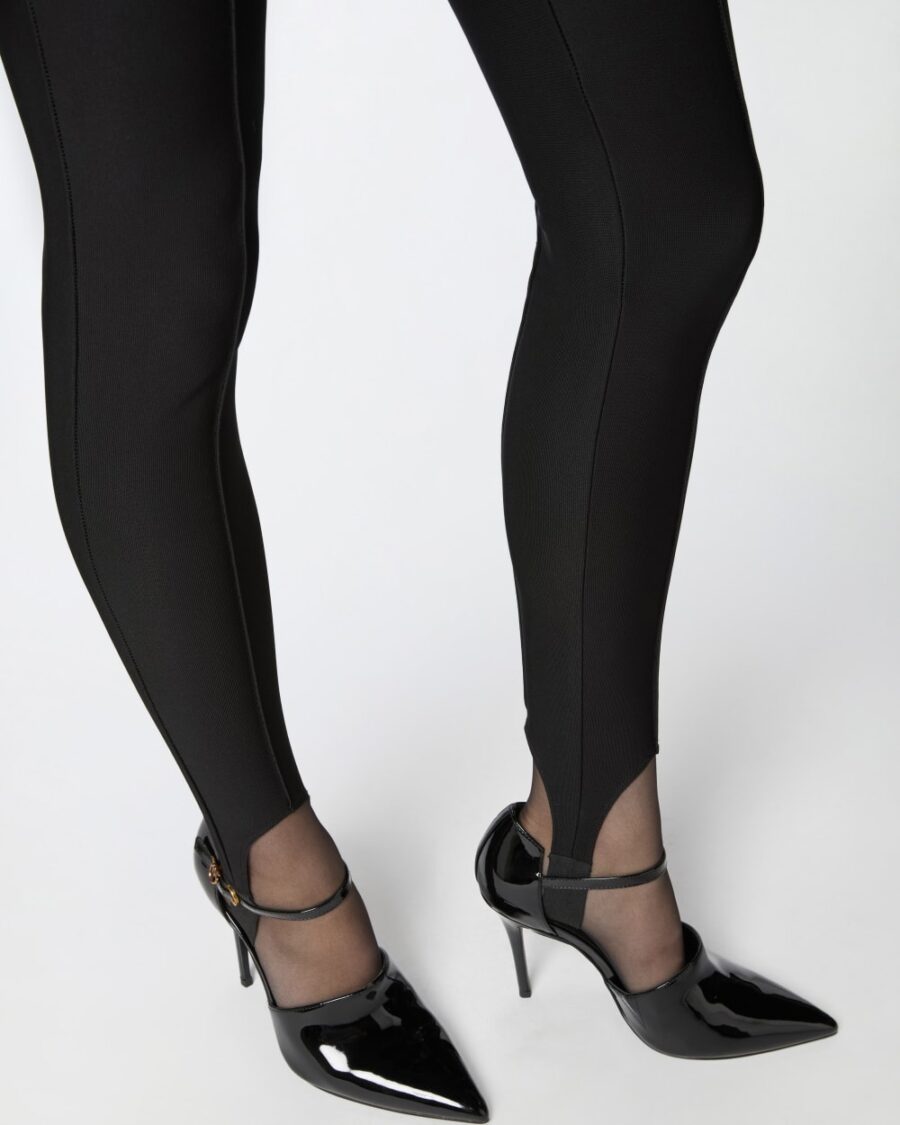 Slim-fitting technical trousers with stirrups - Image 6