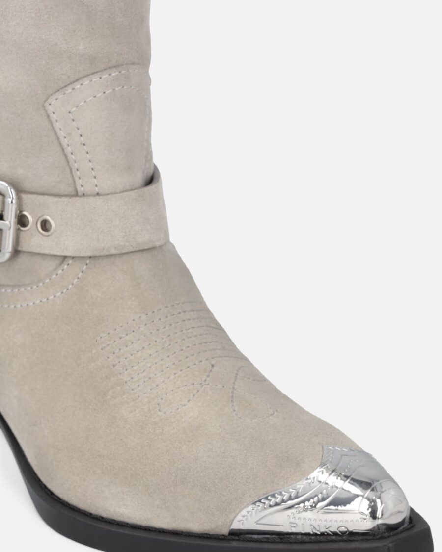 Stivaletti texani in suede con punta in metallo - immagine 4