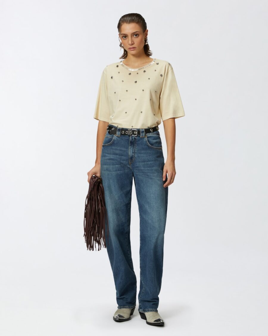 T-shirt mezze maniche con ricami gioiello - immagine 4